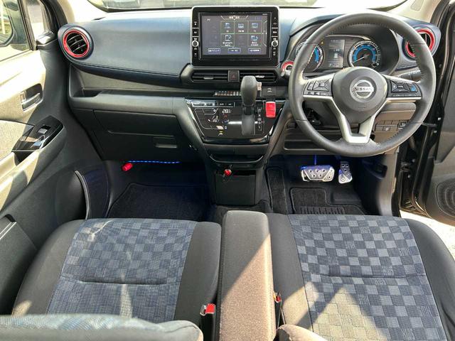 デイズ ハイウェイスター　Ｇターボプロパイロットエディション　純正９型ナビ　全周囲カメラ　Ｂｌｕｅｔｏｏｔｈ　フルセグ　クルーズコントロール　コーナーセンサー　ＢＬＩＴＺ車高調（19枚目）