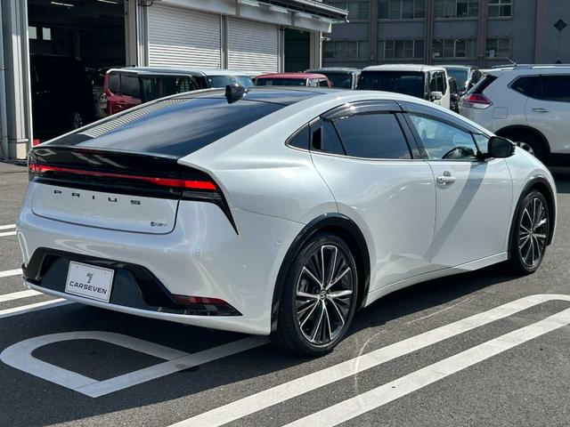 プリウス Ｚ　ガラスルーフ　純正ナビ　フルセグ　Ｂｌｕｅｔｏｏｔｈ　全方位モニター　シートヒーター　シートクーラー　パワーシート　シートメモリー　クルコン　電動リアゲート（7枚目）