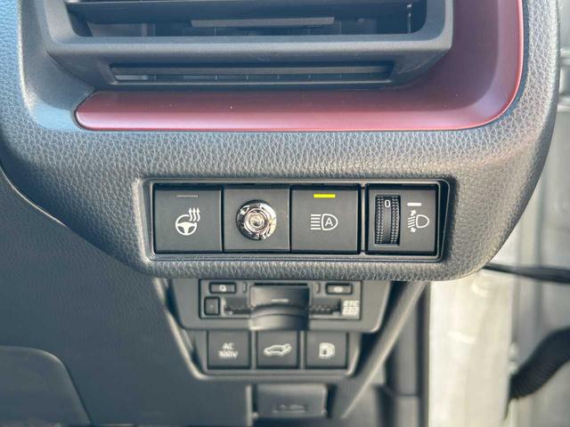 プリウス Ｚ　ガラスルーフ　純正ナビ　フルセグ　Ｂｌｕｅｔｏｏｔｈ　全方位モニター　シートヒーター　シートクーラー　パワーシート　シートメモリー　クルコン　電動リアゲート（20枚目）