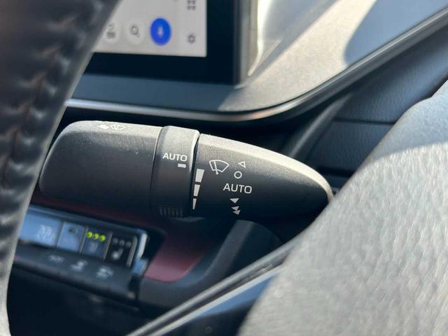 プリウス Ｚ　ガラスルーフ　純正ナビ　フルセグ　Ｂｌｕｅｔｏｏｔｈ　全方位モニター　シートヒーター　シートクーラー　パワーシート　シートメモリー　クルコン　電動リアゲート（25枚目）