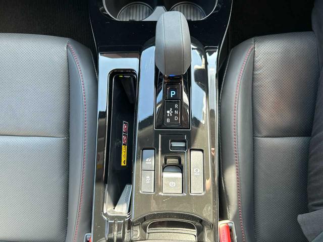 プリウス Ｚ　ガラスルーフ　純正ナビ　フルセグ　Ｂｌｕｅｔｏｏｔｈ　全方位モニター　シートヒーター　シートクーラー　パワーシート　シートメモリー　クルコン　電動リアゲート（37枚目）