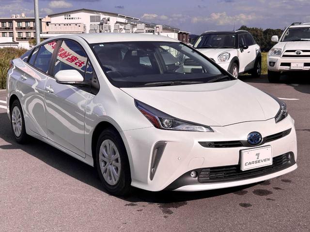 プリウス S アルパイン9インチナビ フルセグ Bluetooth HDMI バックカメラ ETC クルコン(2枚目)