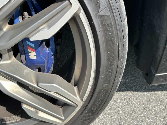 X3 M40d パノラマガラスサンルーフ 赤レザーシート アクティブクルーズコントロール 360°カメラ 純正ナビ オートマチックテールゲート パワーシート フルセグTV(52枚目)