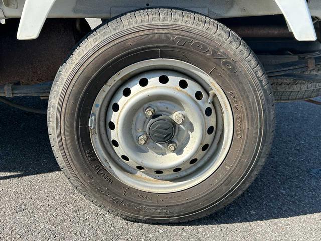 キャリイトラック KCエアコン・パワステ 5MT 4WD(11枚目)