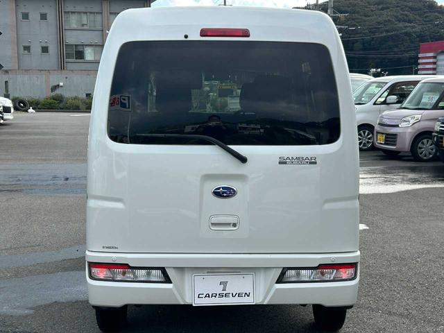 サンバーバン ＶＣスマートアシスト　５ＭＴ　４ＷＤ　ＬＥＤヘッドランプ　フォグランプ　キーレス　Ｂｌｕｅｔｏｏｔｈ　ＣＤ（8枚目）