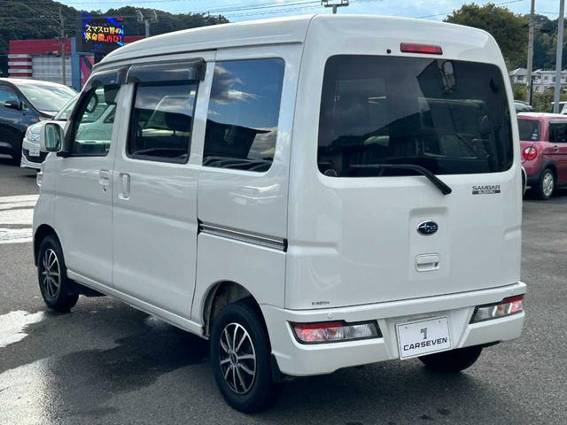 サンバーバン ＶＣスマートアシスト　５ＭＴ　４ＷＤ　ＬＥＤヘッドランプ　フォグランプ　キーレス　Ｂｌｕｅｔｏｏｔｈ　ＣＤ（9枚目）