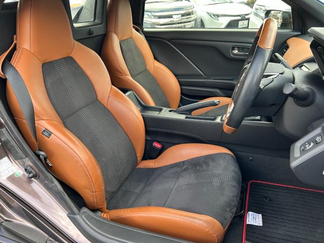 Ｓ６６０ αブルーノレザーエディション　６ＭＴ　Ｂｌｕｅｔｏｏｔｈ　バックカメラ　ＥＴＣ　クルーズコントロール　バックカメラ　横滑り防止　パワーウインドウ（17枚目）