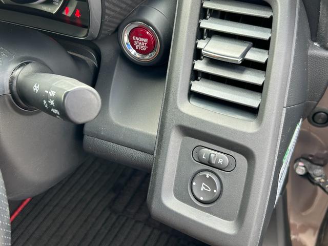 Ｓ６６０ αブルーノレザーエディション　６ＭＴ　Ｂｌｕｅｔｏｏｔｈ　バックカメラ　ＥＴＣ　クルーズコントロール　バックカメラ　横滑り防止　パワーウインドウ（21枚目）