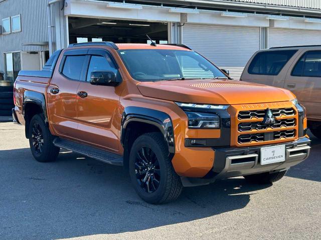 トライトン ＧＳＲ　純正９型ナビ　フルセグ　Ｂｌｕｅｔｏｏｔｈ　全周囲カメラ　シートヒーター　パワーシート　レーダークルーズ（2枚目）