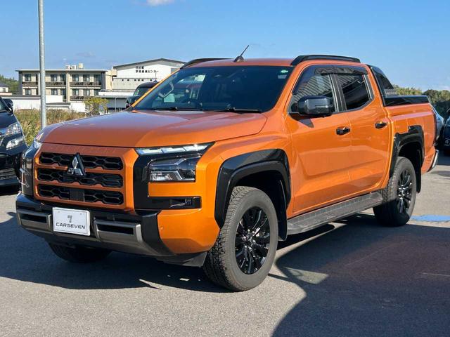 トライトン ＧＳＲ　純正９型ナビ　フルセグ　Ｂｌｕｅｔｏｏｔｈ　全周囲カメラ　シートヒーター　パワーシート　レーダークルーズ（4枚目）