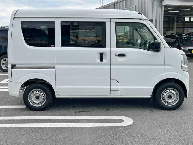 エブリイ ＰＣ　社外フルセグナビ　Ｂｌｕｅｔｏｏｔｈ　セーフティーサポート　オートライト　パワーウィンドウ（5枚目）