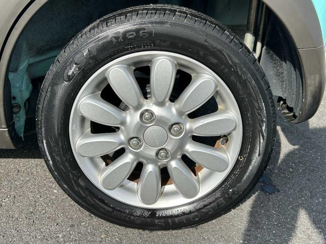 アルトラパン Ｘ　スマートキー　ＨＩＤヘッドライト　衝突軽減ブレーキ　禁煙（11枚目）