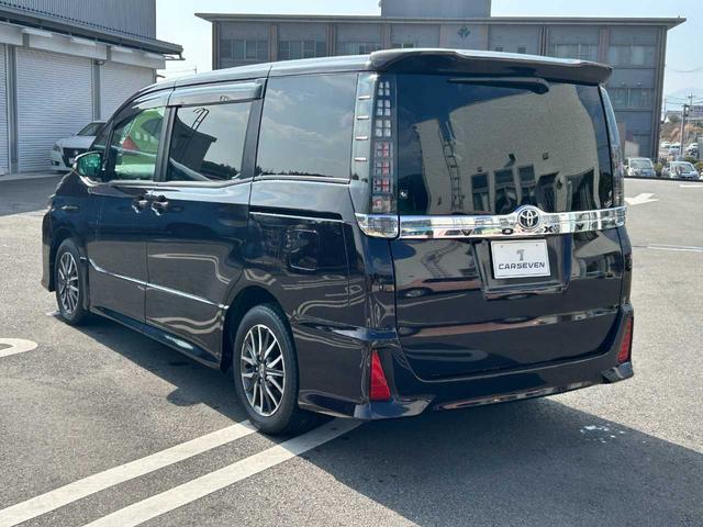 ヴォクシー ＺＳ　フルセグナビ　Ｂｌｕｅｔｏｏｔｈ　バックカメラ　ＥＴＣ　両側電動スライド（9枚目）