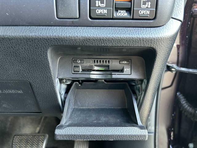 ヴォクシー ＺＳ　フルセグナビ　Ｂｌｕｅｔｏｏｔｈ　バックカメラ　ＥＴＣ　両側電動スライド（22枚目）