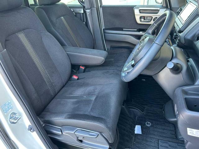 N-BOXカスタム L スタイル+ブラック 純正ナビ フルセグ Bluetooth CD/DVD バックカメラ 両側電動スライド クルーズコントロール シートヒーター(15枚目)