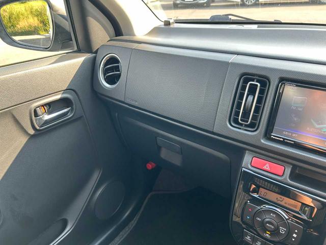 ベースグレード　車高調グレッディトラスト　ロングハブボルト打ち換え　アクセルセンターブラケット　ＣＵＳＣＯシフトリンケージカラー　ＭＯＮＳＴＥＲペダルカバー　バンパーガーニッシュダクト　ステアリングローポジ　社外ステ（画像29）