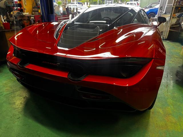 ７２０Ｓ ベースグレード　フロントリフト　マクラーレン純正充電器　キーレスエントリー　スマートキー　禁煙車　記録簿有　クリアランスソナー　ＬＥＤヘッドランプ（2枚目）