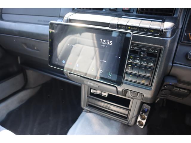 クラウンステーションワゴン ロイヤルサルーン　ロイヤルサルーン　車検付／ベンチシート／コラムシフト／８人乗／サンルーフ／ＥＴＣ／ディスプレイオーディオ／バックカメラ／ＥＴＣ／パワーシート／電動格納ミラー／ＮＡＲＤＩステアリング／社外アルミ（5枚目）