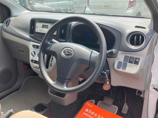ミライース Ｘ　メモリアルエディション　キーレスエントリー　アイドリングストップ　電動格納ミラー　ＣＶＴ　盗難防止システム　ＡＢＳ　ＣＤ　ミュージックプレイヤー接続可　アルミホイール　衝突安全ボディ　エアコン　パワーステアリング（38枚目）