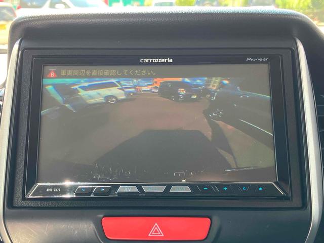 Ｎ－ＢＯＸカスタム Ｇ・Ｌパッケージ　バックカメラ　両側スライド・片側電動　ナビ　ＴＶ　オートライト　ＨＩＤ　スマートキー　アイドリングストップ　電動格納ミラー　ベンチシート　ＣＶＴ　盗難防止システム　ＡＢＳ　ＥＳＣ　ＣＤ（4枚目）