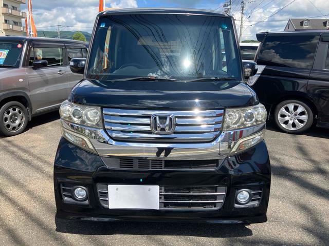 Ｎ－ＢＯＸカスタム Ｇ・Ｌパッケージ　バックカメラ　両側スライド・片側電動　ナビ　ＴＶ　オートライト　ＨＩＤ　スマートキー　アイドリングストップ　電動格納ミラー　ベンチシート　ＣＶＴ　盗難防止システム　ＡＢＳ　ＥＳＣ　ＣＤ（13枚目）