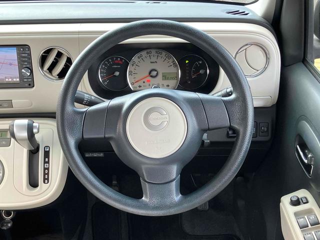 ミラココア ココアプラスＸ　ＥＴＣ　バックカメラ　ナビ　ＴＶ　スマートキー　アイドリングストップ　電動格納ミラー　ベンチシート　ＣＶＴ　盗難防止システム　ＡＢＳ　ＣＤ　ＵＳＢ　ミュージックプレイヤー接続可　Ｂｌｕｅｔｏｏｔｈ（3枚目）