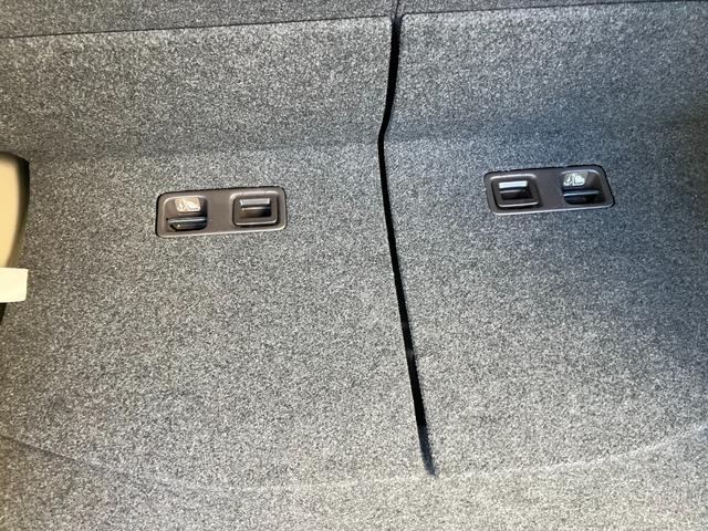 N-BOX G・Lホンダセンシング 社外ナビ、バックカメラ、BLUETOOTH、オートエアコン、プッシュスタート、左パワースライドドア、ETC、オートライト、(50枚目)