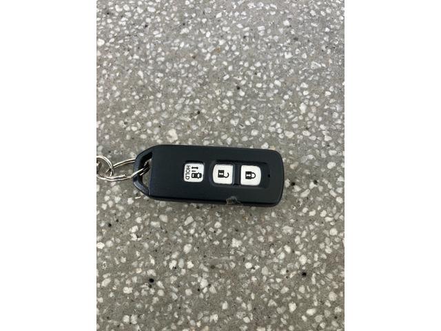 N-BOX G・Lホンダセンシング 社外ナビ、バックカメラ、BLUETOOTH、オートエアコン、プッシュスタート、左パワースライドドア、ETC、オートライト、(62枚目)