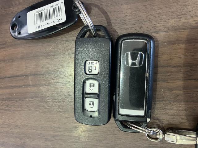 N-BOX G・Lホンダセンシング 社外ナビ、バックカメラ、BLUETOOTH、オートエアコン、プッシュスタート、左パワースライドドア、ETC、オートライト、(64枚目)