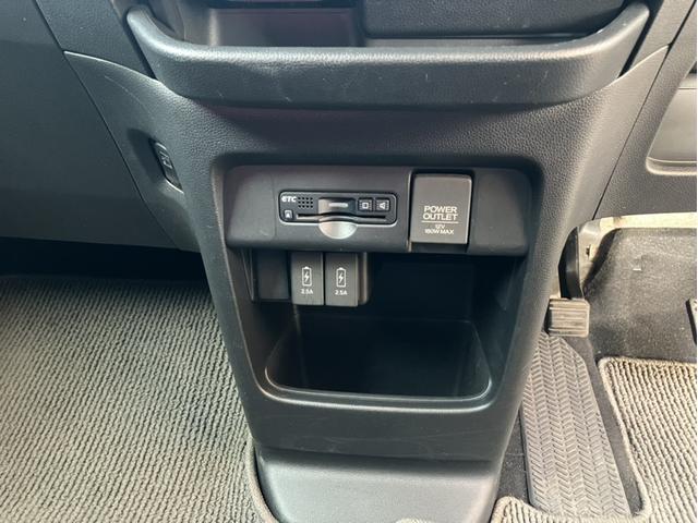 Ｎ－ＷＧＮカスタム Ｇ・Ｌパッケージ　純正８インチナビ、ＴＶ、バックカメラ、ハーフレザーシート、ＵＳＢ充電、ＥＴＣ（16枚目）