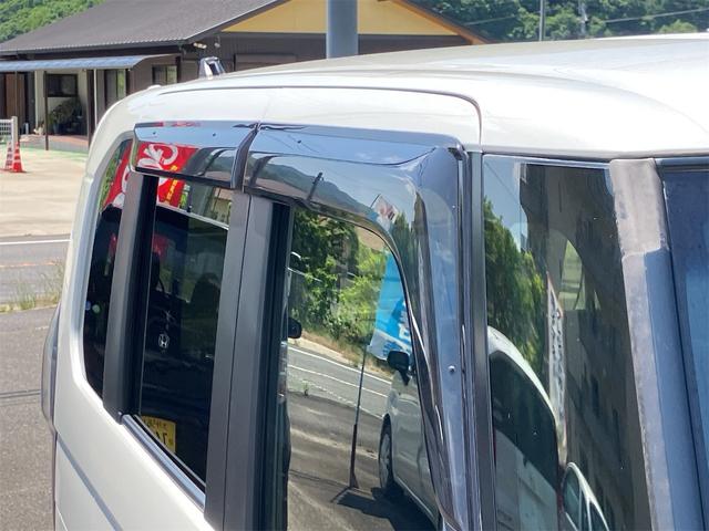 Ｎ－ＢＯＸカスタム Ｇ・Ｌターボホンダセンシング　両側電動スライドドア　純正ナビ地デジＴＶ　バックカメラ　Ｂｌｕｅｔｏｏｔｈ　前後ドライブレコーダー　スマートキー　ＥＴＣ　プッシュスターター　オートライト　ＬＥＤヘッドライト　純正１５インチＡＷ（59枚目）