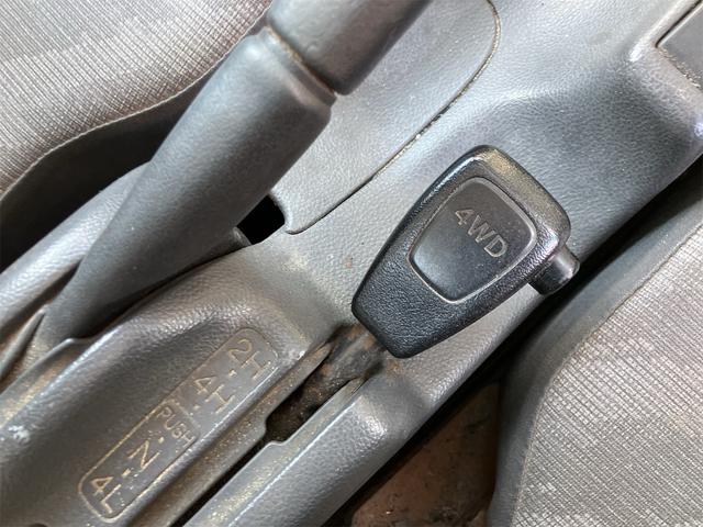 キャリイトラック KCエアコン・パワステ 4WD 三方開 5速ミッション エアコン パワーステアリング 積載可能量350kg(13枚目)