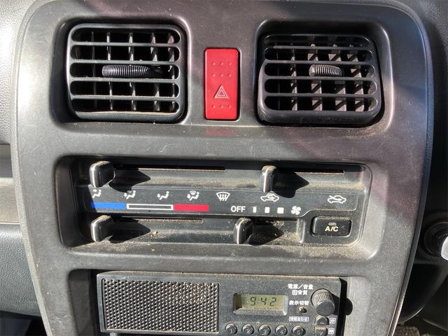 キャリイトラック KCエアコン・パワステ 4WD 三方開 5速ミッション エアコン パワーステアリング 積載可能量350kg(16枚目)