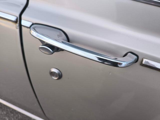 コロナ 　バリカンコロナ　ベンチシート　コラムミッション（25枚目）