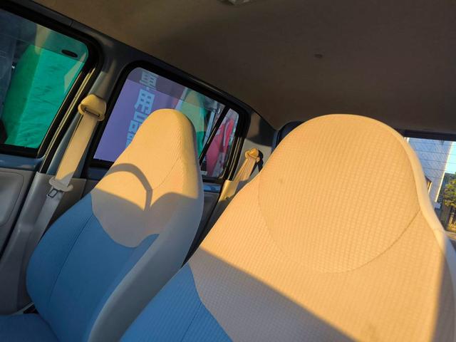 エッセ L オートマ エアコン パワステ パワーウインドウ キーレス 人気のレア色シーブルー(41枚目)