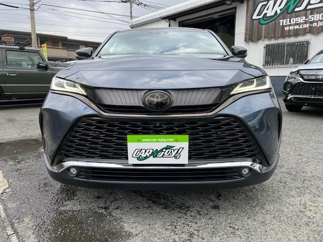 ハリアー Ｚ　ワンオーナー禁煙車　パノラマルーフ付　ダウンサス　２１インチホイール　ＰＨＥＶ用ロアグリル　テールスモーク加工（2枚目）