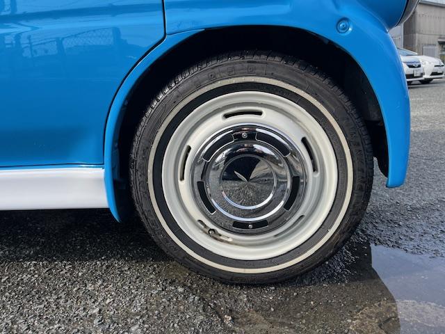 �P�S�C���`�f�B�[���N���X�J���g���[�@�z���C�g���{���^�C��