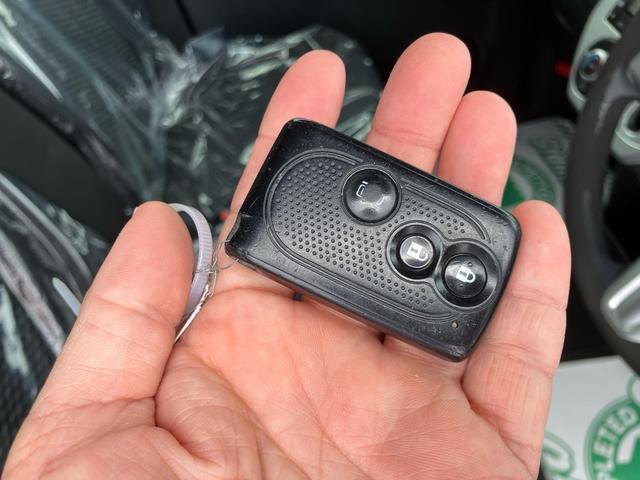 ウェイク Ｌ　／左側電動スライドドア／ストラーダＳＤナビ／フルセグＴＶ／ブルーレイ再生／ＤＶＤ再生／Ｂｌｕｅｔｏｏｔｈ／スマートキー／Ｐスタート／アイドリングストップ／ＬＥＤライト／オートエアコン（23枚目）