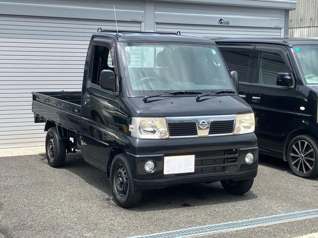 クリッパートラック ＳＤブラックＬＴＤ　／２ＷＤ／５速ＭＴ／三方開／鳥居／ディスプレイオーディオ／ＵＳＢケーブル／エアコン／パワステ／運転席エアバッグ／軽トラック（3枚目）