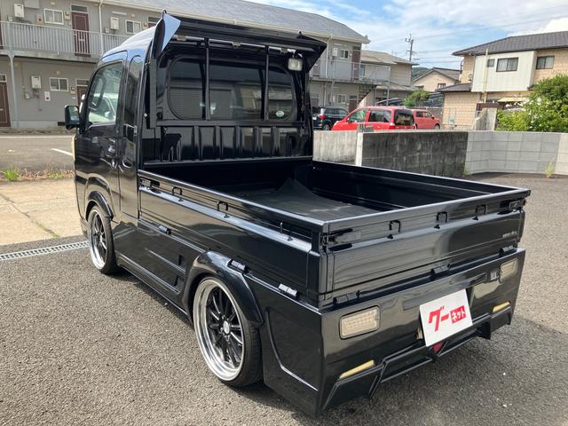 ハイゼットトラック ジャンボ　ナビ・テレビ／Ｂｌｕｅｔｏｏｔｈ接続／ミュージックプレイヤー接続／４ＷＤ／パワーウィンドウ／三方開／ＣＤ・ＤＶＤ再生／オートマ（8枚目）
