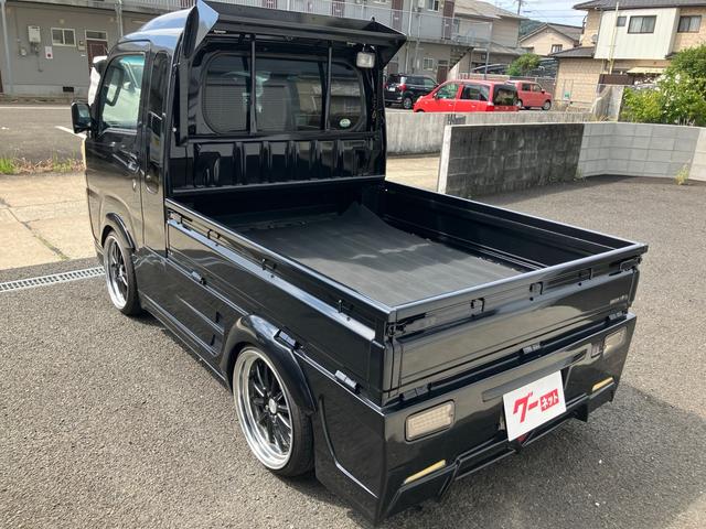 ハイゼットトラック ジャンボ　ナビ・テレビ／Ｂｌｕｅｔｏｏｔｈ接続／ミュージックプレイヤー接続／４ＷＤ／パワーウィンドウ／三方開／ＣＤ・ＤＶＤ再生／オートマ（9枚目）