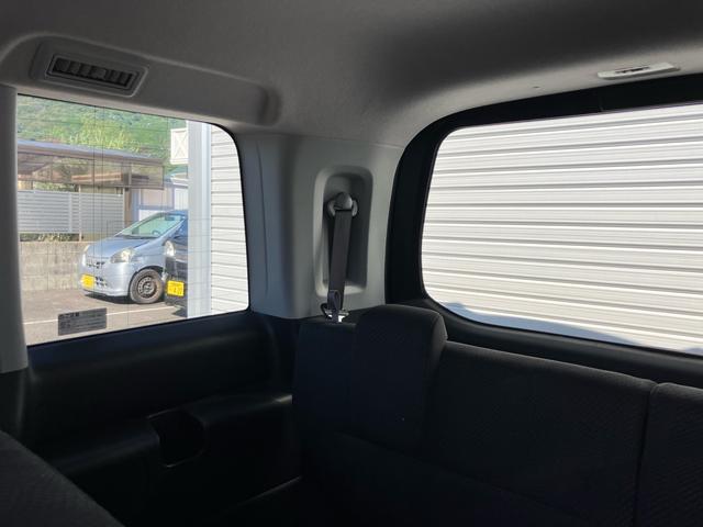 ステップワゴンスパーダ Ｚ　ＨＤＤナビエディション　両側電動スライドドア／ＥＴＣ／バックカメラ／ナビ・ＴＶ／ＣＤ・ＤＶＤ再生／ＨＩＤヘッドランプ／８人乗り／スマートキー２個／１６インチアルミホイール（37枚目）