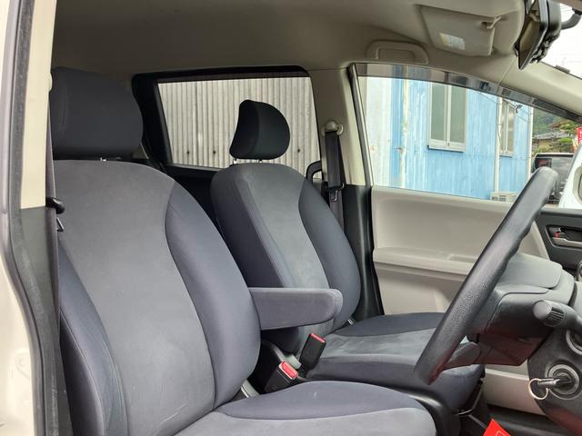 フリード Ｇ　エアロ　Ｌパッケージ　ナビ・ワンセグＴＶ／バックカメラ／ＥＴＣ／ＣＤ・ＤＶＤ再生／オートエアコン／両側スライドドア・左リア電動／８人乗り／車検整備付き（14枚目）