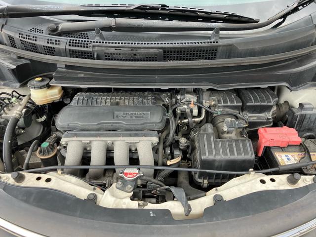 フリード Ｇ　エアロ　Ｌパッケージ　ナビ・ワンセグＴＶ／バックカメラ／ＥＴＣ／ＣＤ・ＤＶＤ再生／オートエアコン／両側スライドドア・左リア電動／８人乗り／車検整備付き（37枚目）