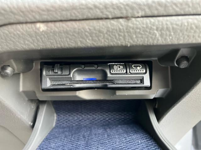 マークX 250G リラックスセレクション パワーシート/バックカメラ/ナビ・テレビ/ETC/CD・DVD再生/ミュージックプレイヤー接続/20インチアルミホイール/スマートキー/プッシュスタート/ダウンサス(16枚目)