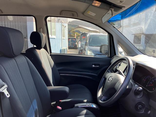 タントエグゼ カスタムG ナビ・ワンセグTV/CD/DVD再生/14インチアルミホイール/スマートキー/ベンチシート/ミュージックプレイヤー接続(10枚目)