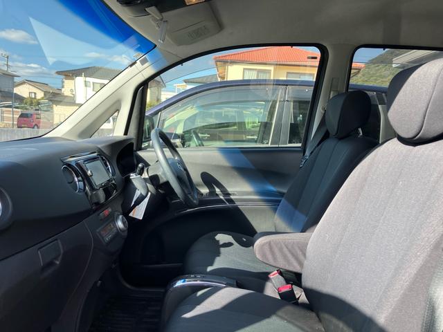 タントエグゼ カスタムG ナビ・ワンセグTV/CD/DVD再生/14インチアルミホイール/スマートキー/ベンチシート/ミュージックプレイヤー接続(19枚目)