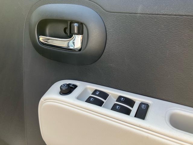 ミラココア ココアプラスＸ　ＣＤ再生／ルーフレール／スマートキー／オートエアコン／フロントフォグランプ／ベンチシート／車検整備付き（11枚目）