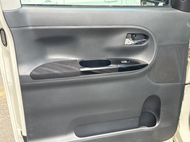 タント カスタムＲＳ　トップエディションＳＡ　ＥＴＣ　バックカメラ　Ｂｌｕｅｔｏｏｔｈ　両側電動スライドドア　ナビ　ＴＶ　衝突被害軽減システム　オートライト　ＬＥＤヘッドランプ　スマートキー　アイドリングストップ　電動格納ミラー　ベンチシート（35枚目）