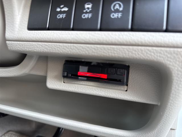 アルトラパン X ETC バックカメラ 衝突被害軽減システム オートライト HID スマートキー アイドリングストップ 電動格納ミラー シートヒーター ベンチシート CVT 盗難防止システム ABS ESC CD(9枚目)